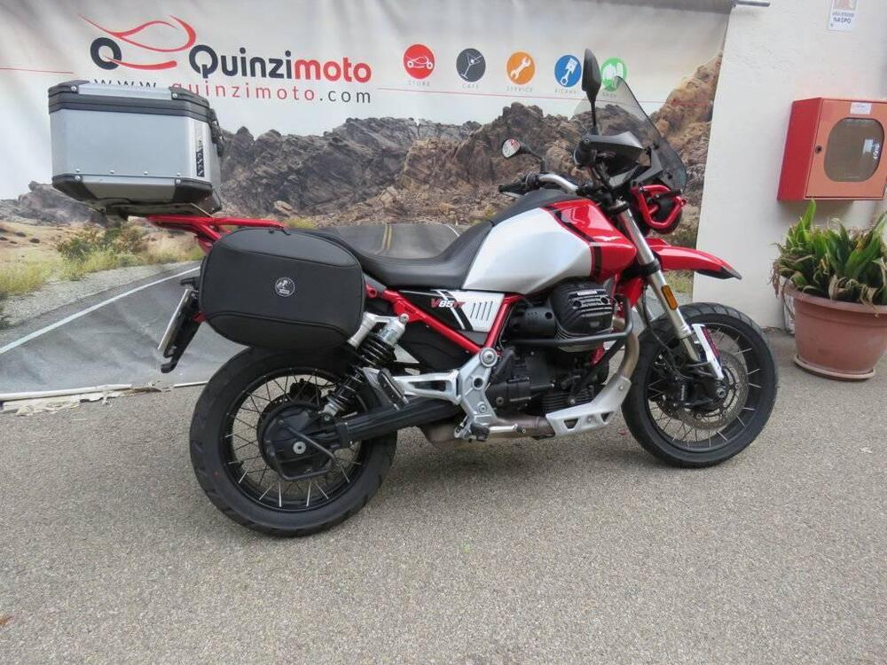 Moto Guzzi V85 TT Evocative Graphics (2021 - 23) (3)