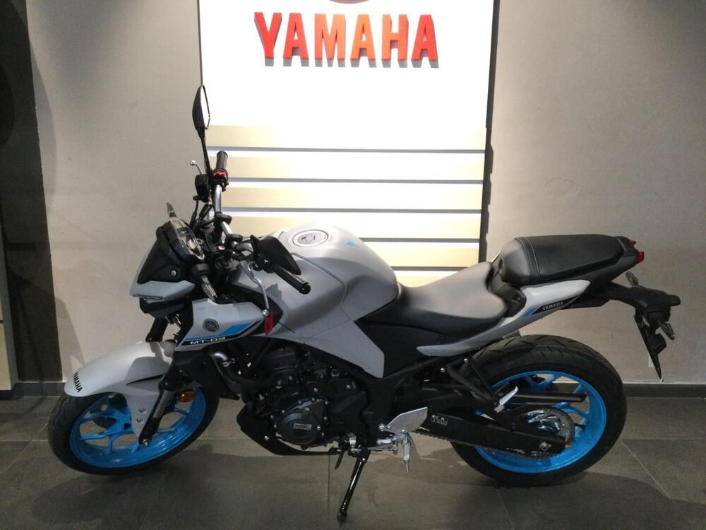 Yamaha MT-03 (2022 - 25) (2)