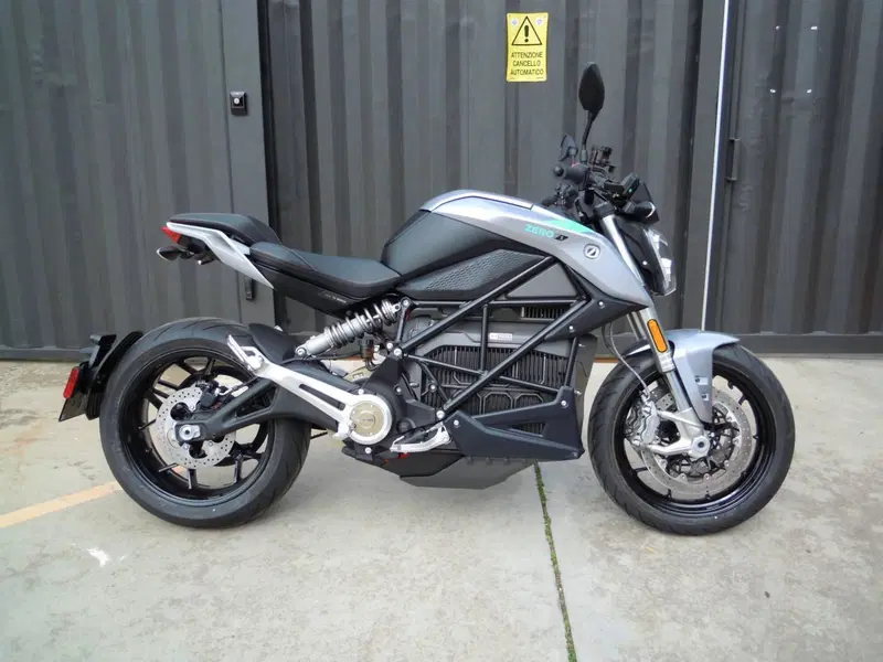 Zero S (2015 - 23) (2)