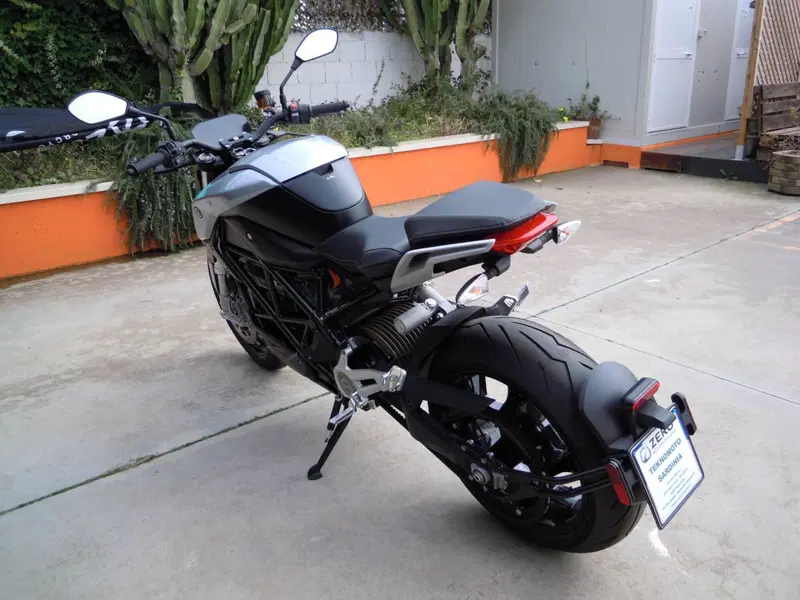 Zero S (2015 - 23) (6)