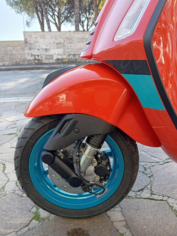 Vespa Primavera 50 Color Vibe (2023 - 24) (4)