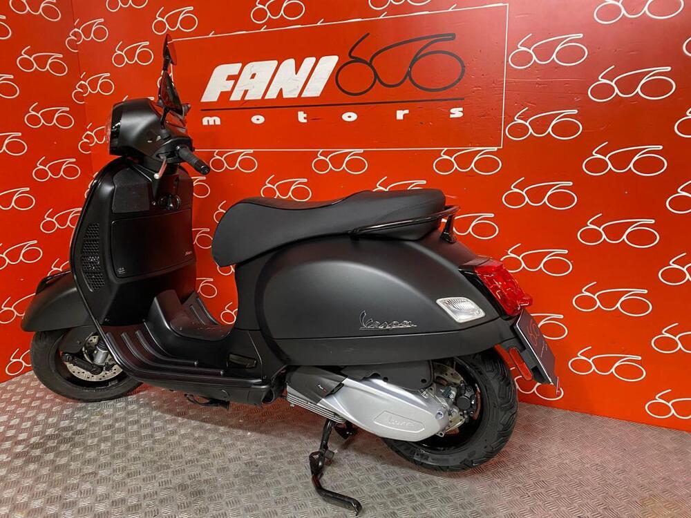 Vespa GTS 300 Hpe (2019) (5)