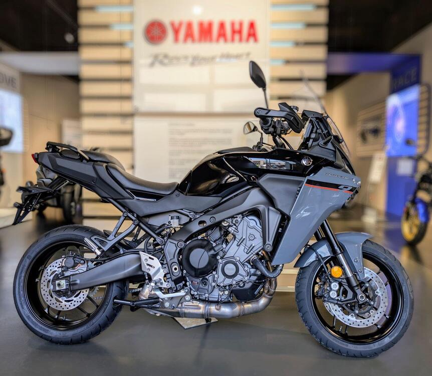 Yamaha Tracer 9 (2025)