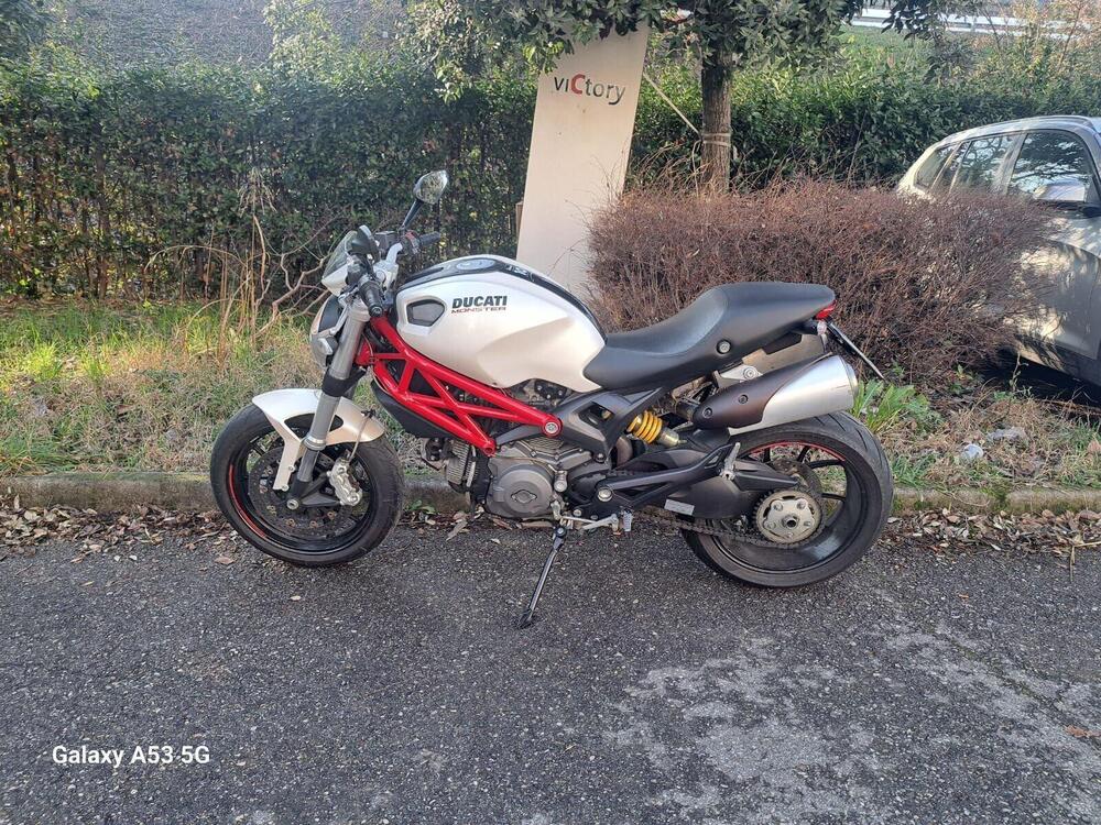 Ducati Monster 796 (2010 - 13) (2)