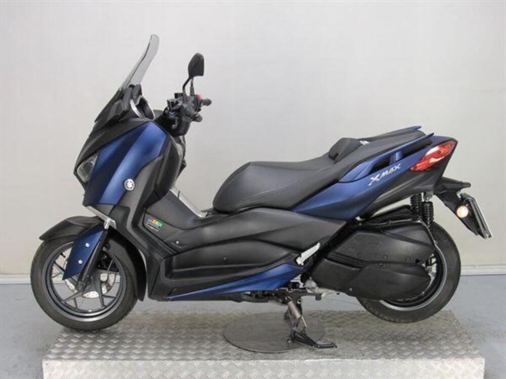 Yamaha X-Max 300 ABS (2017 - 20) (4)