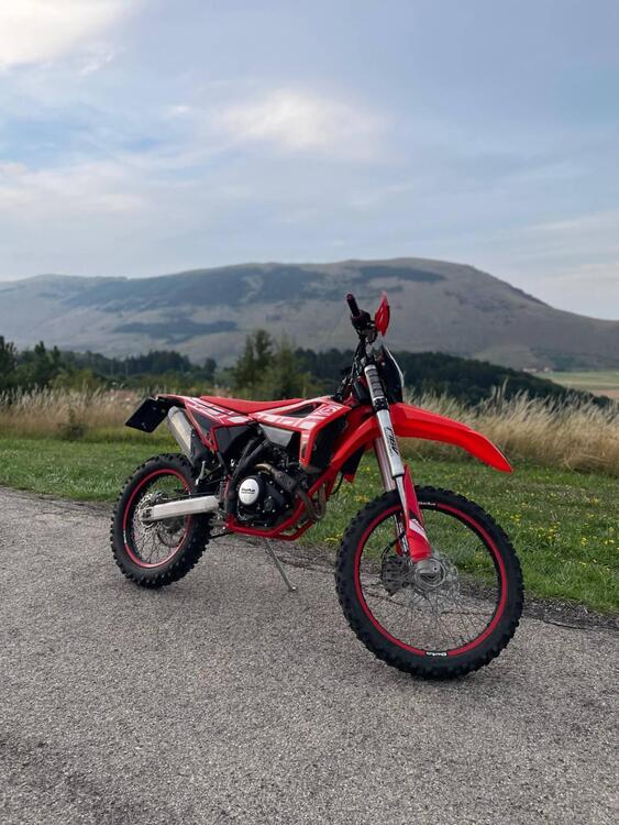 Betamotor RR 125 4T Enduro LC (2021 - 23) (5)