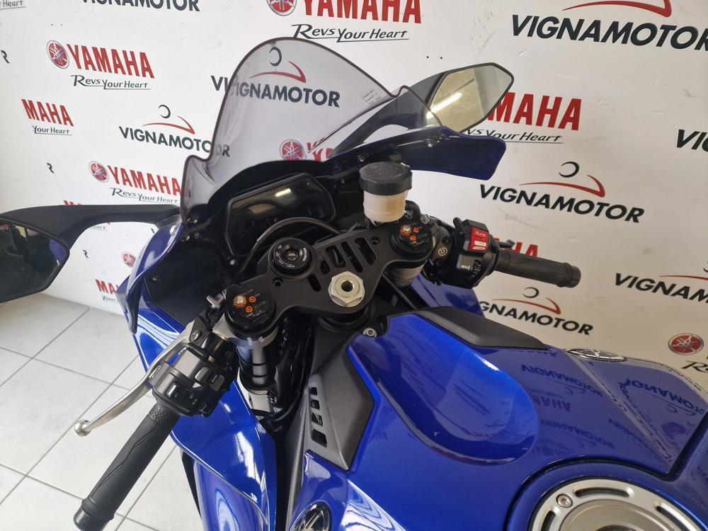 Yamaha YZF R1 (2020 - 25) (3)