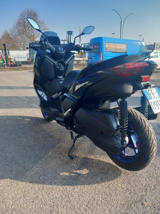 Yamaha X-Max 300 (2021 - 24) (5)