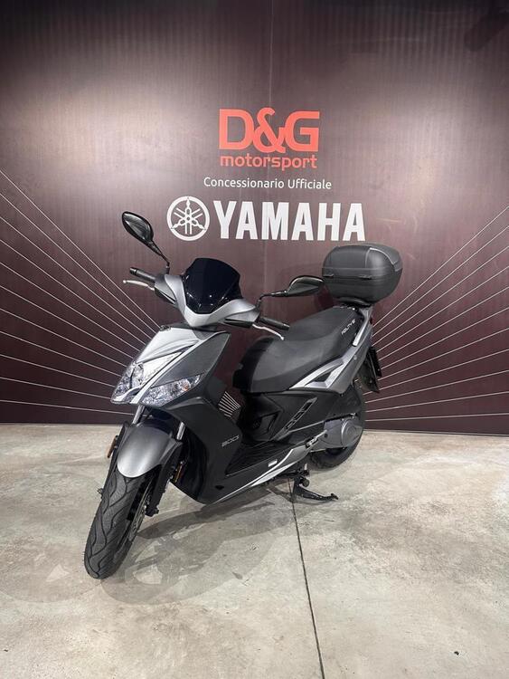 Kymco Agility 200i R16 + (2021 - 25) (4)