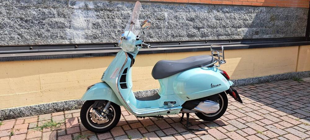 Vespa GTS 300 (2023 - 24) (3)