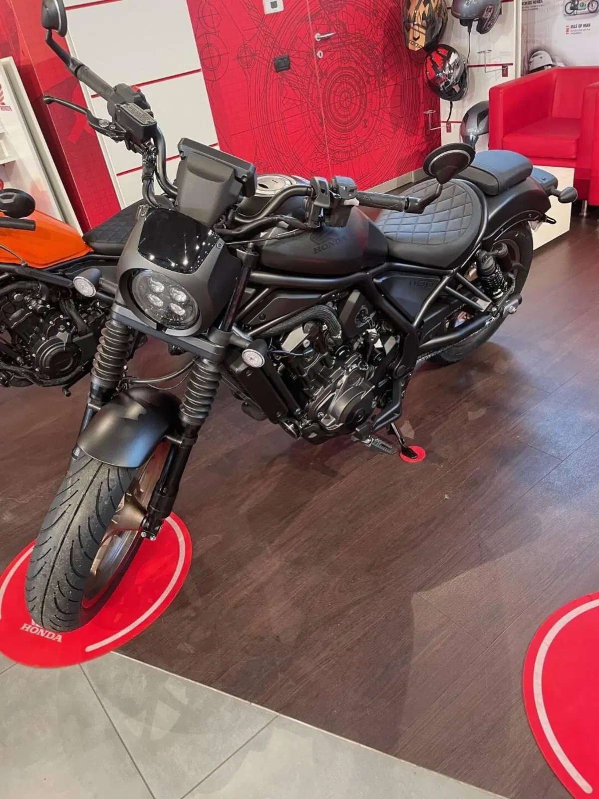 Honda CMX 1100 Rebel + Special Edition DCT (2025 - 26) (2)