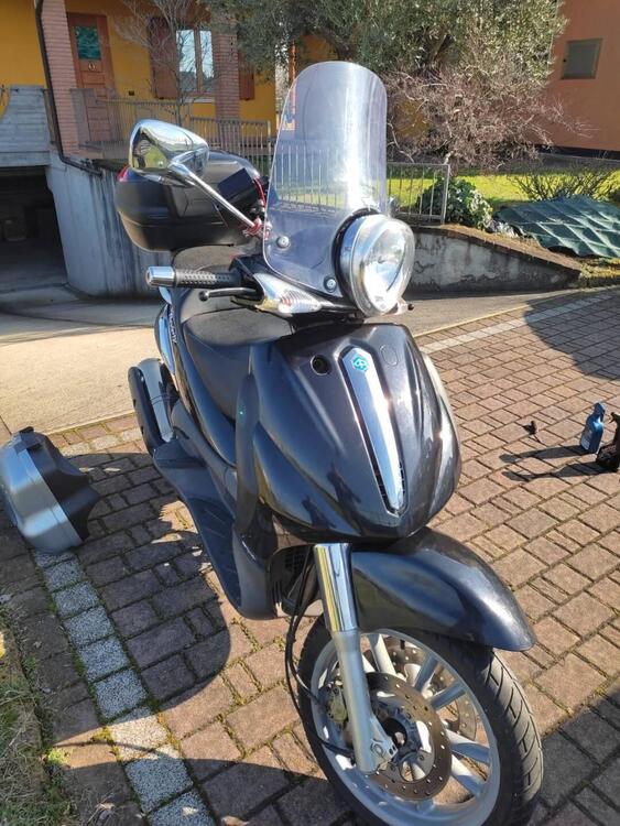 Piaggio Beverly 500 (2)