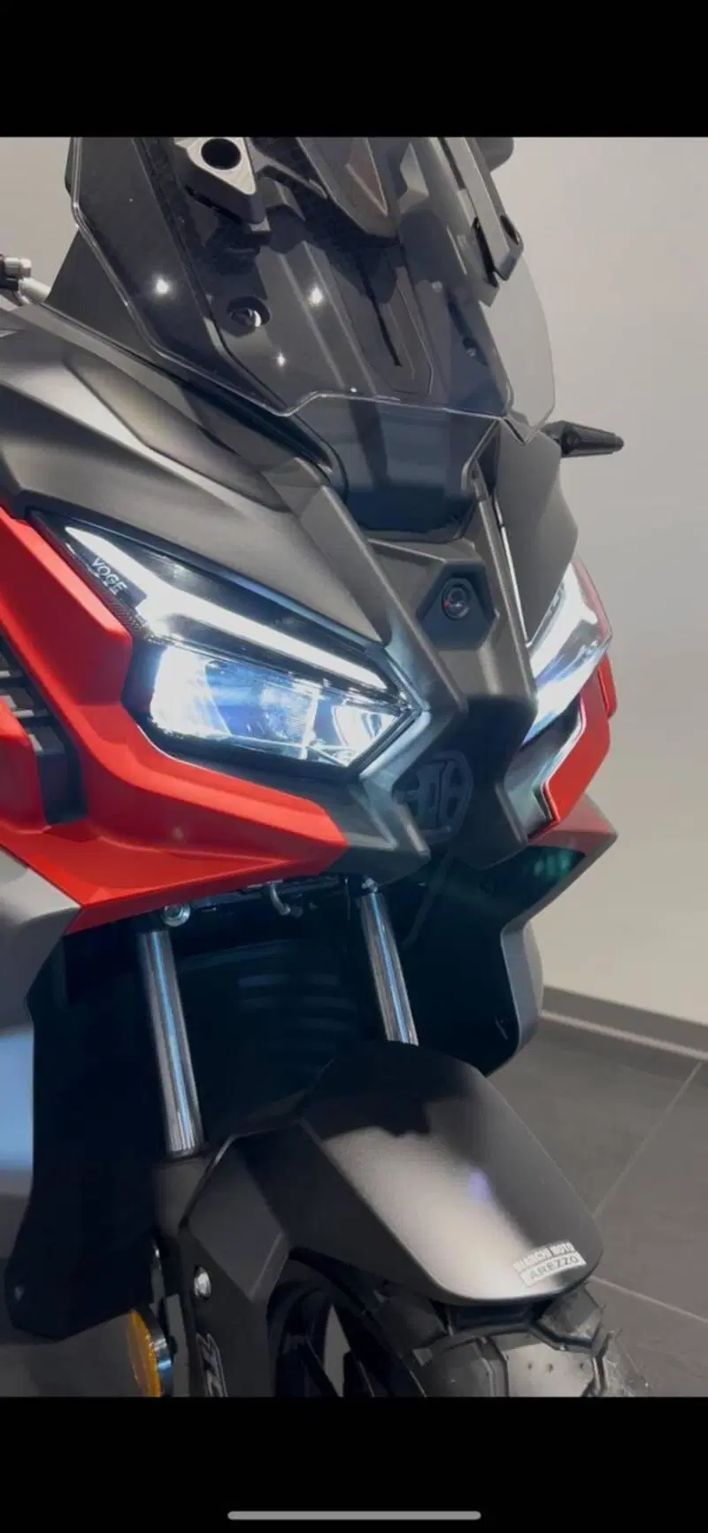 Voge Sfida SR1 ADV (2023 - 26) (4)