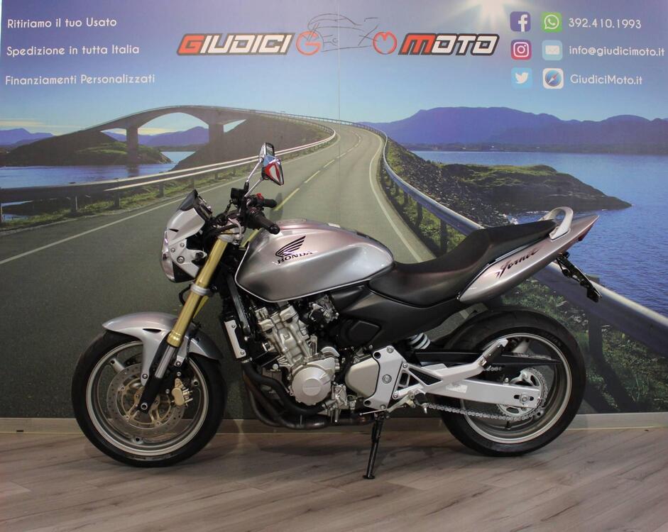 Honda Hornet 600 (2005 - 06) (3)