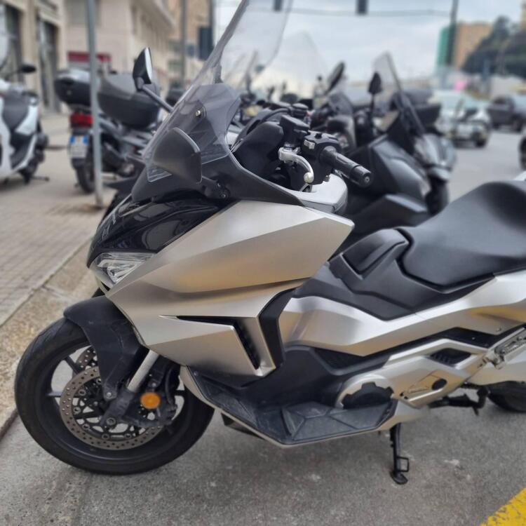 Honda Forza 750 DCT (2021 - 24) (3)