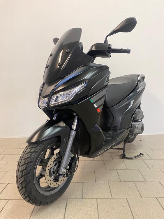 Aprilia SXR 50 (2021 - 25) (4)