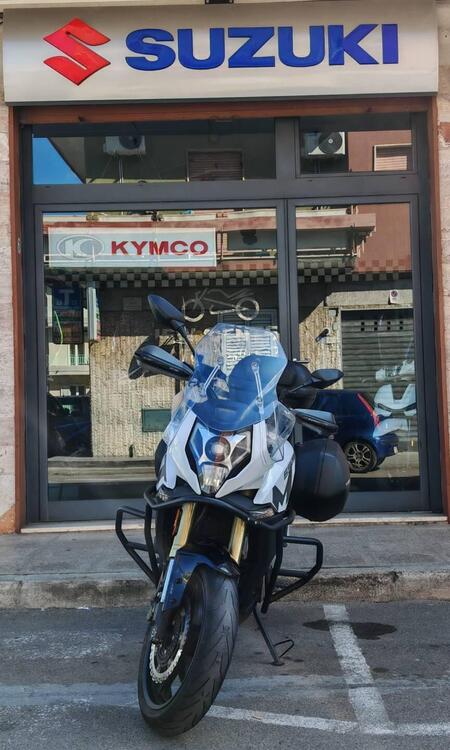 CFMOTO 650MT (2021 - 24) (3)