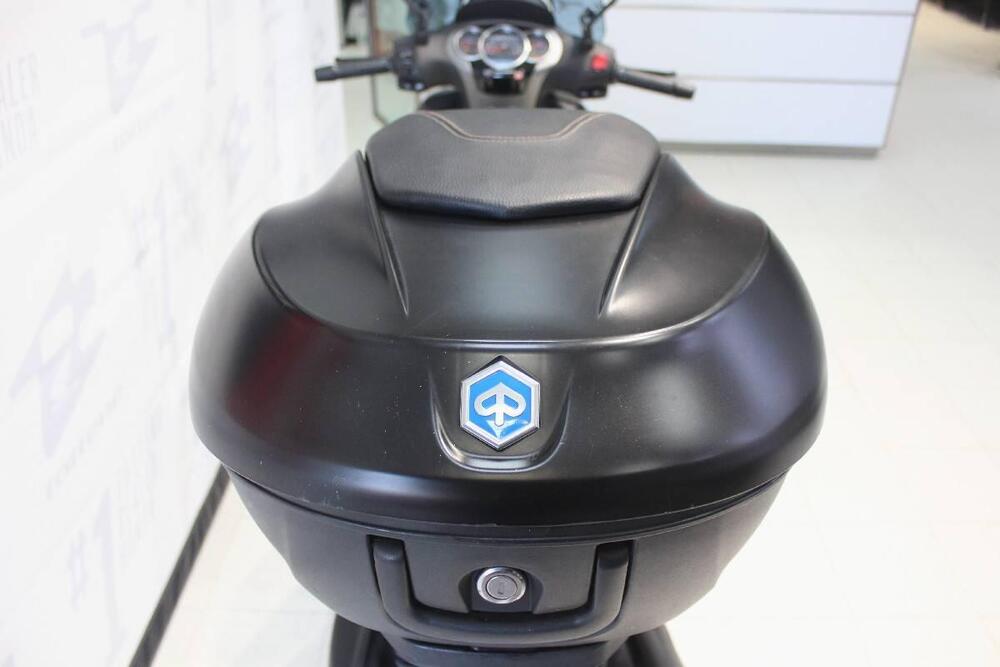 Piaggio Beverly 350 SportTouring ie ABS (2011 - 17) (5)