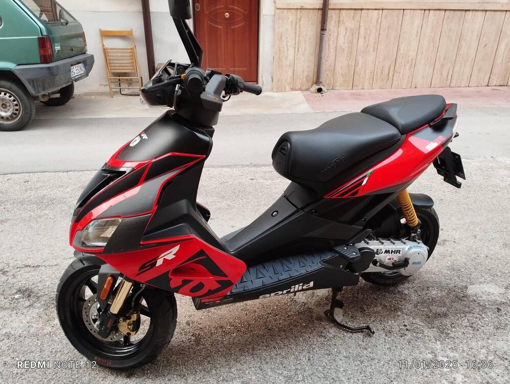 Aprilia SR 50 R (2018 - 20) (2)