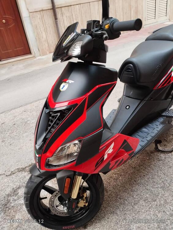 Aprilia SR 50 R (2018 - 20) (3)