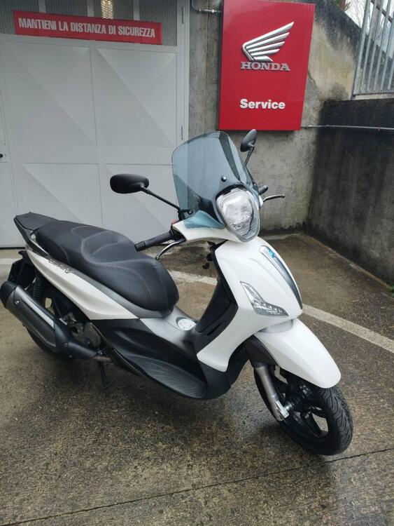 Piaggio Beverly 350 ABS (2016 - 20)