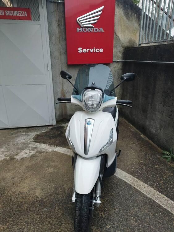 Piaggio Beverly 350 ABS (2016 - 20) (3)