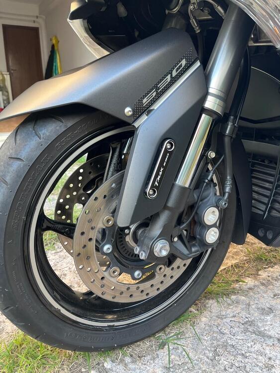 Yamaha T-Max 530 (2015 - 16) (4)