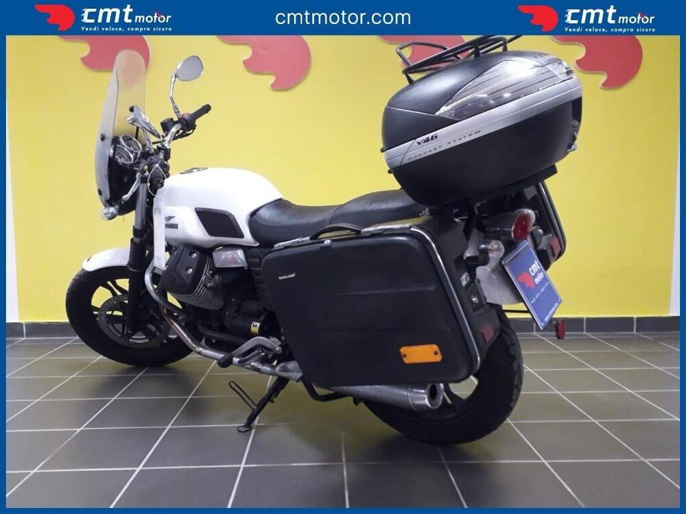 Moto Guzzi V7 Stone (2012 - 15) (4)