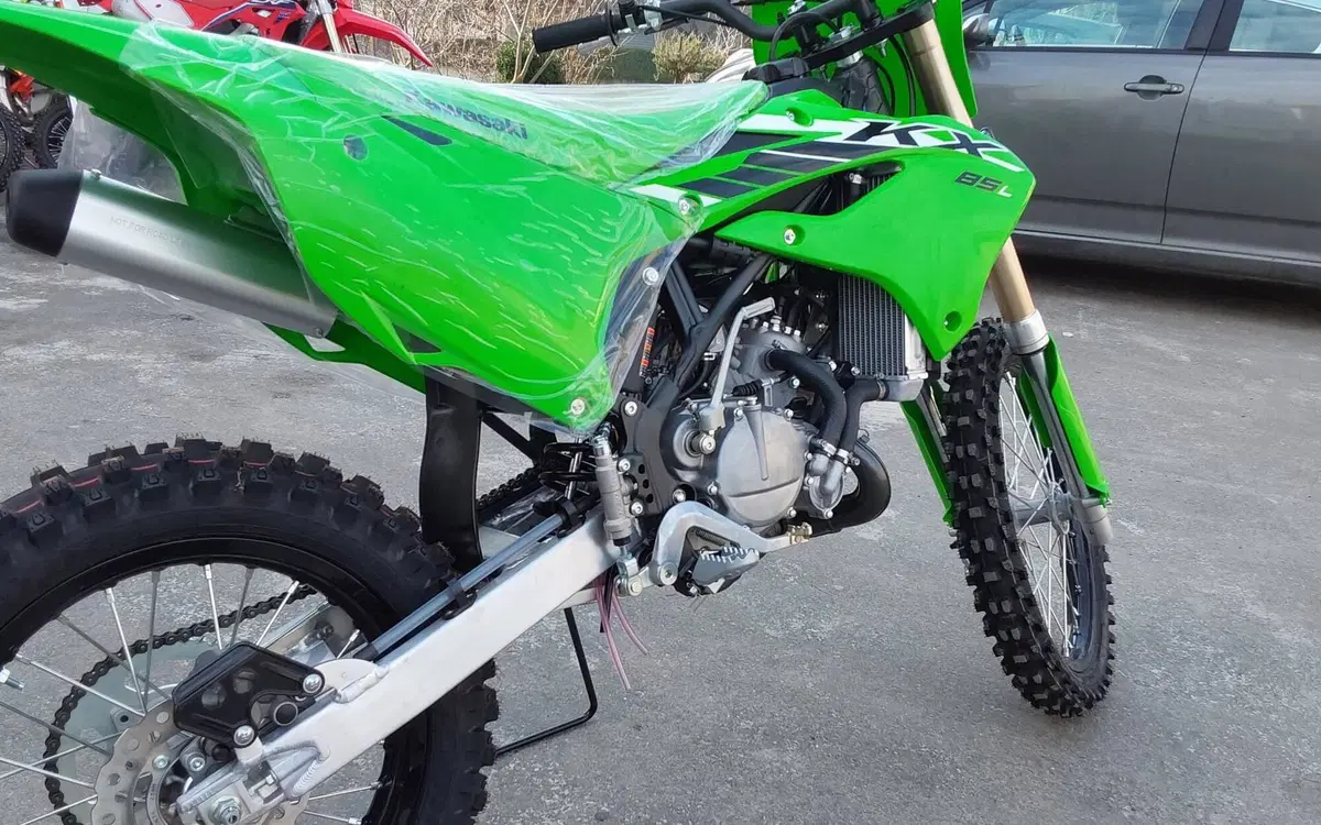 Kawasaki KX85 II (2025) (5)