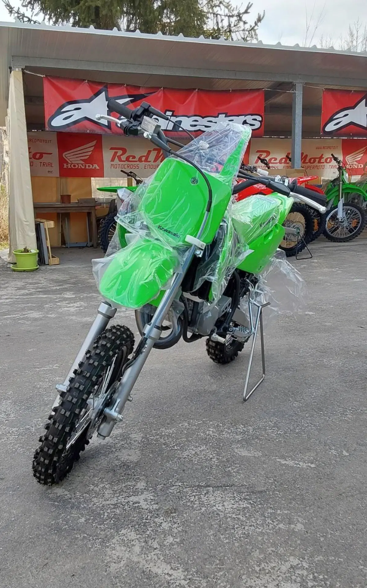 Kawasaki KX65 (2025) (3)