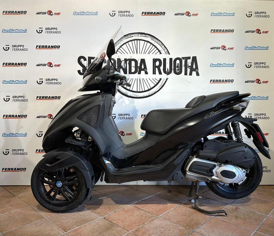 Piaggio Mp3 300 Yourban (2017 - 19) (2)