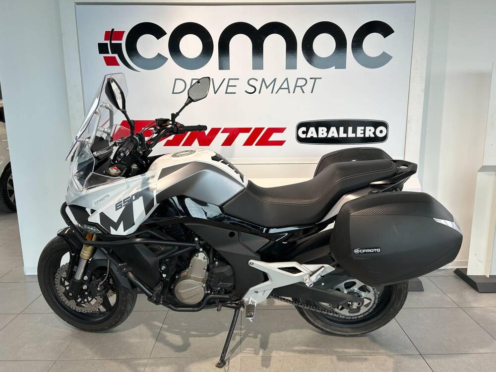 CFMOTO 650MT (2021 - 24) (5)