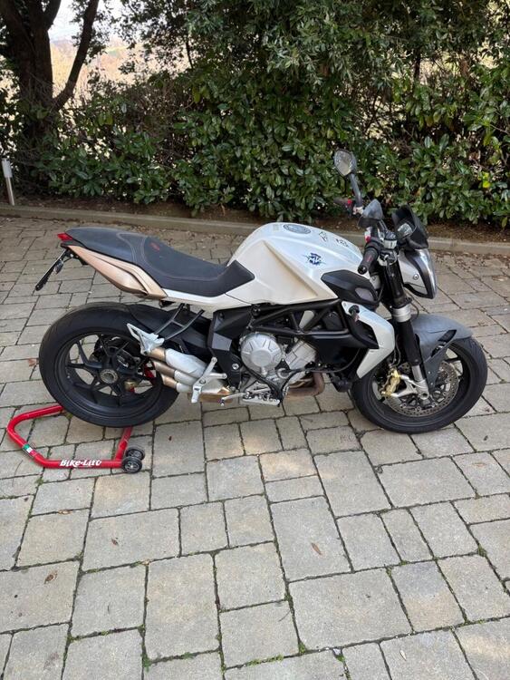 MV Agusta Brutale 675 EAS (2011 - 14) (2)