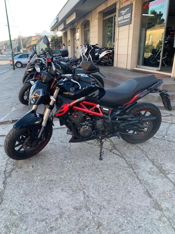 Benelli BN 302 S (2019 - 20) (2)