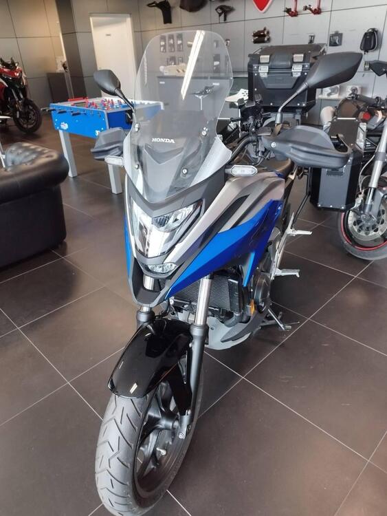 Honda NC 750 X DCT (2021 - 24) (2)