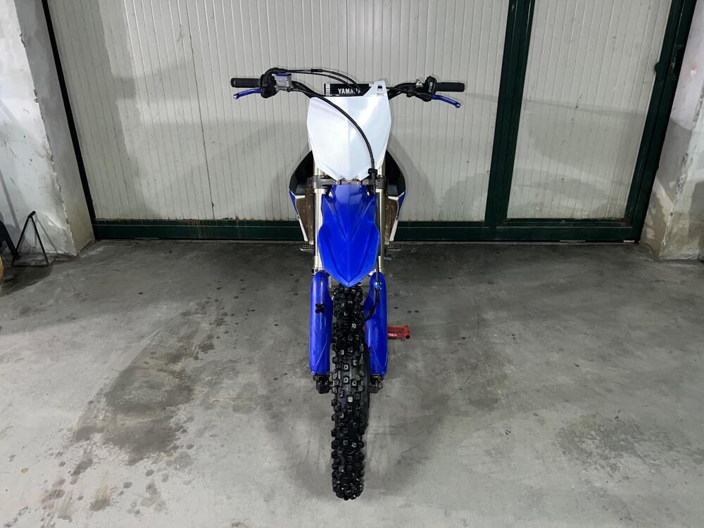 Yamaha YZ 250 F (2016) (3)