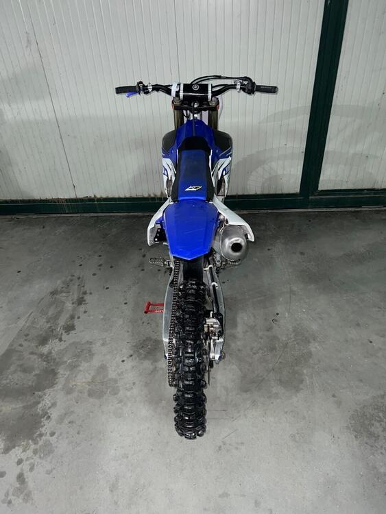 Yamaha YZ 250 F (2016) (4)