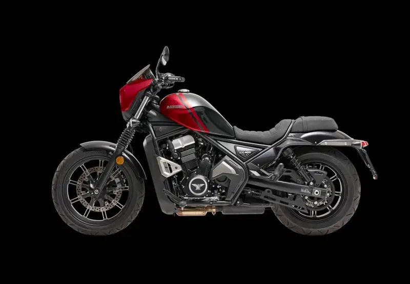Moto Morini Calibro Custom (2024 - 26) (7)
