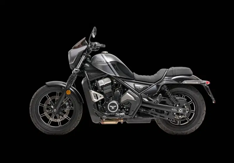 Moto Morini Calibro Custom (2024 - 26) (8)