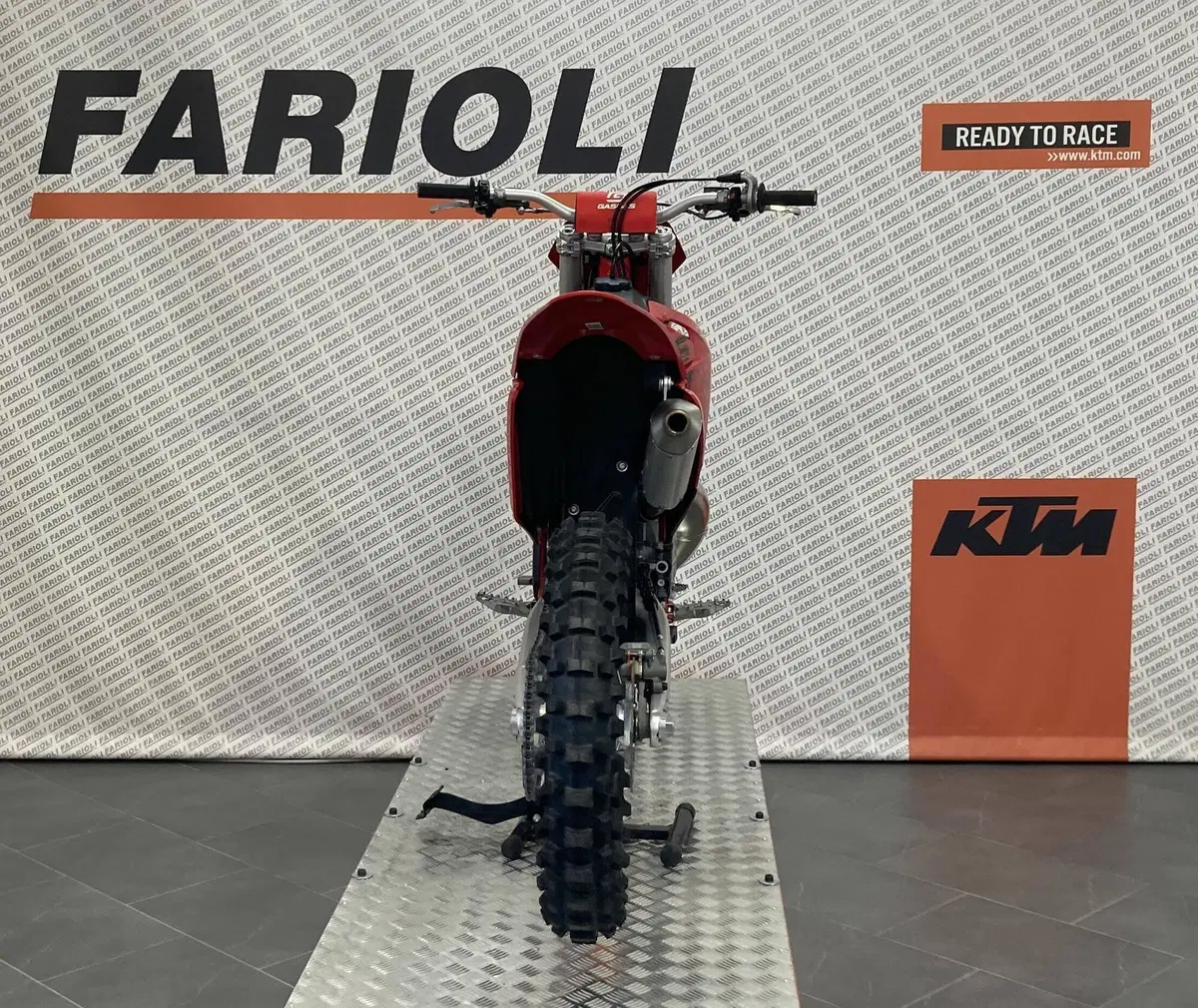 GASGAS MC 300 (2025) (4)