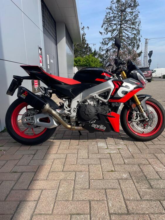 Aprilia Tuono 1100 V4 Factory (2021 - 24) (5)