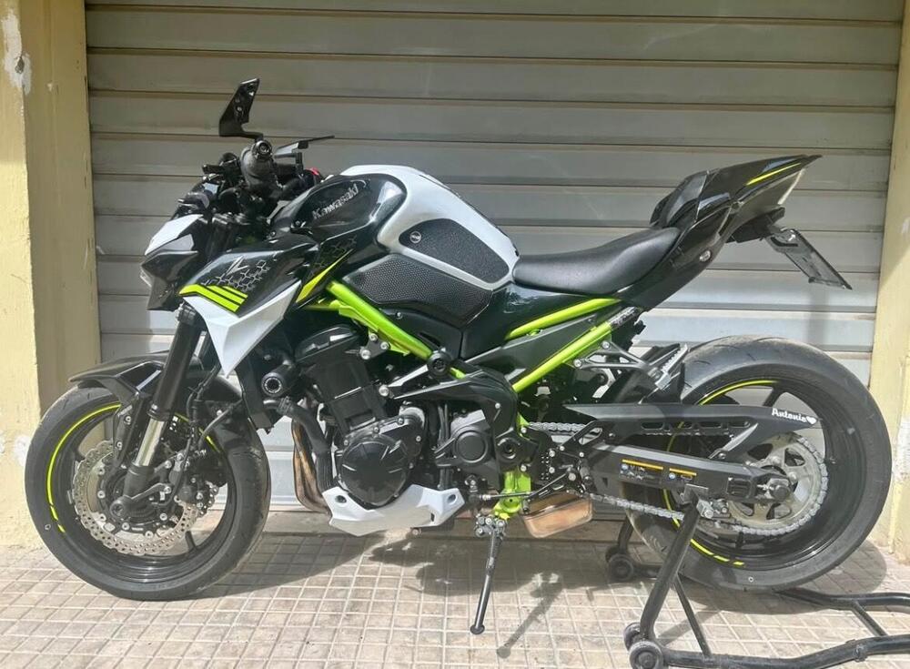 Kawasaki Z 900 A2 (2021 - 24) (2)