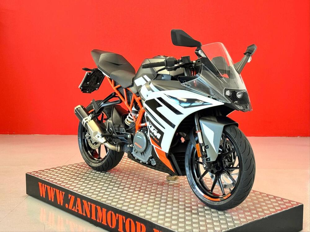 KTM RC 390 ABS (2017 - 20) (2)