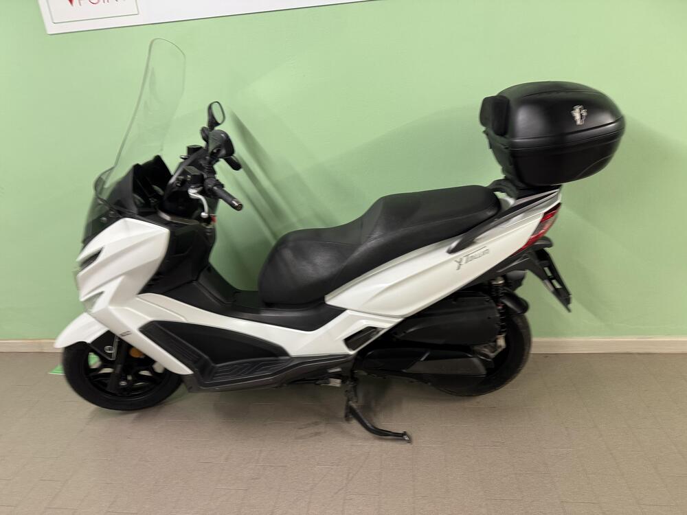 Kymco X-Town 300i ABS (2016 - 20) (4)