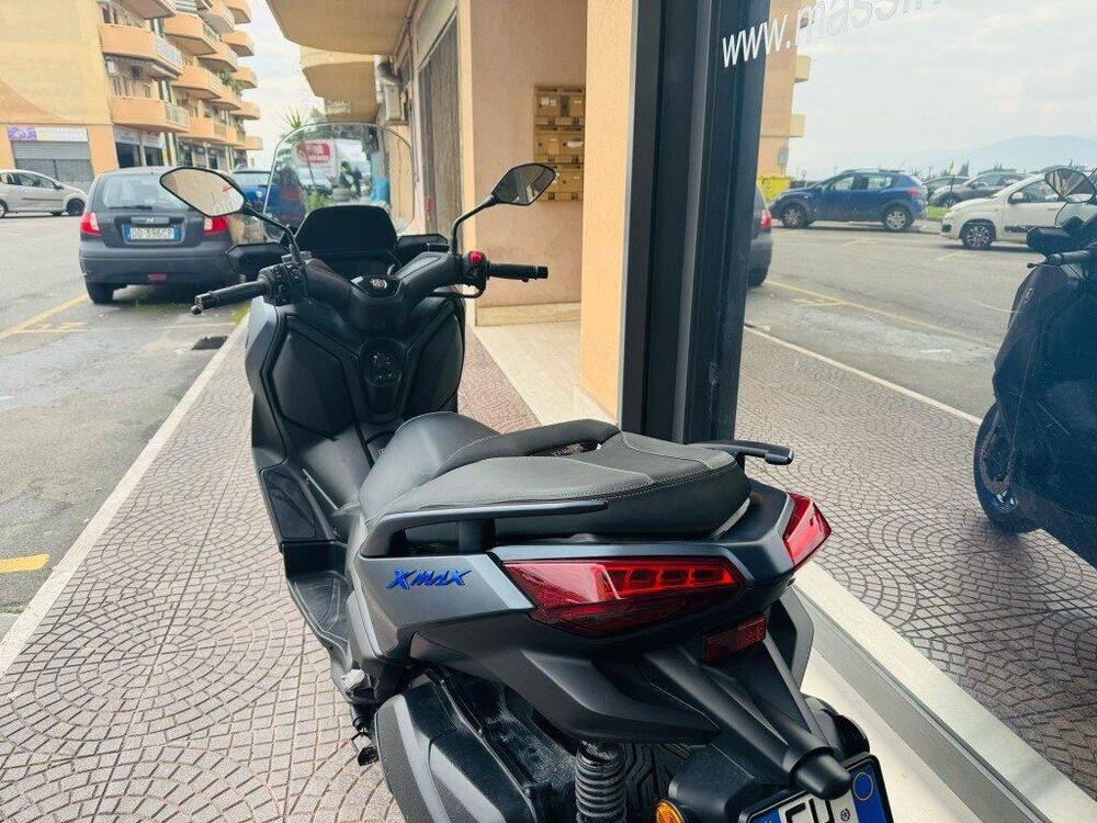 Yamaha X-Max 300 (2021 - 24) (4)