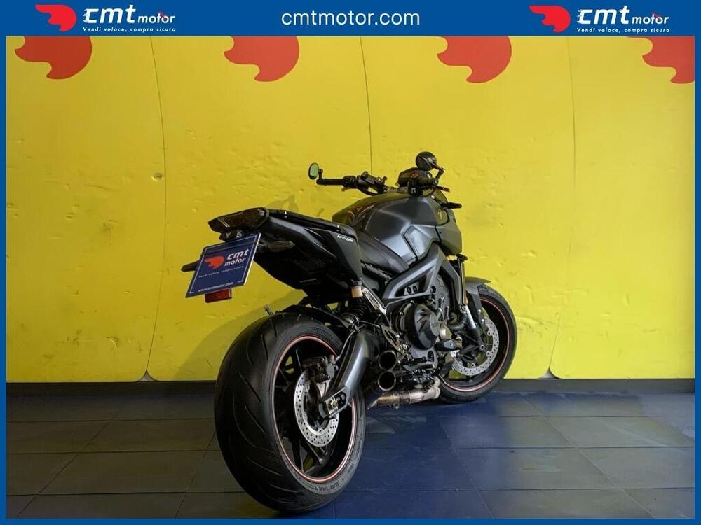 Yamaha MT-09 (2013 - 15) (4)