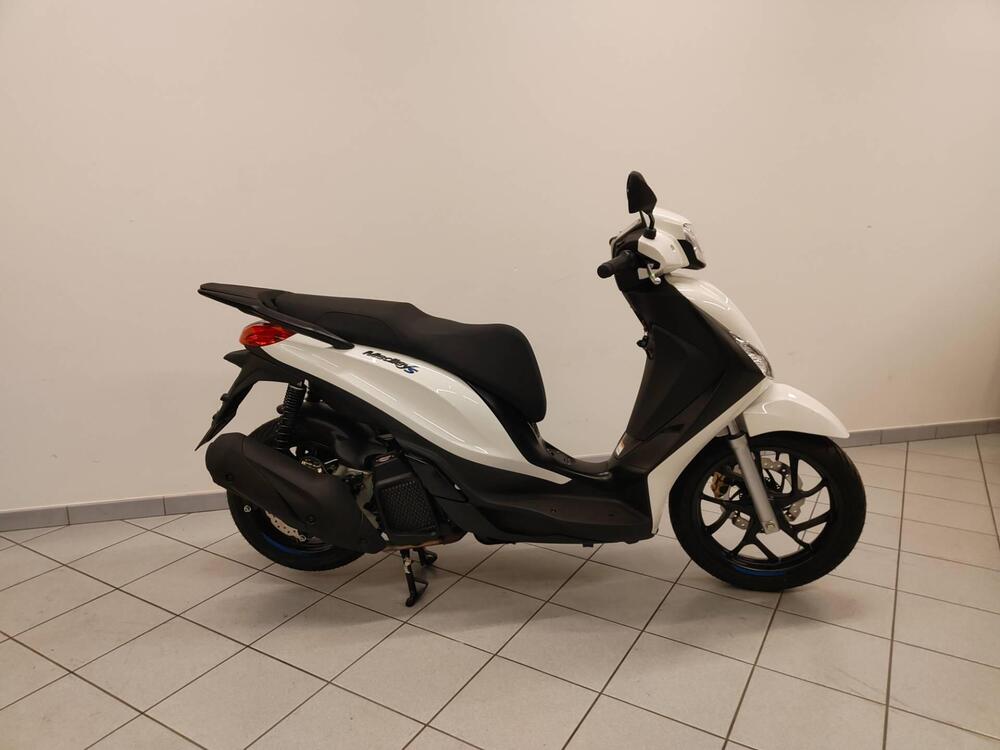 Piaggio Medley 200 S (2025) (3)