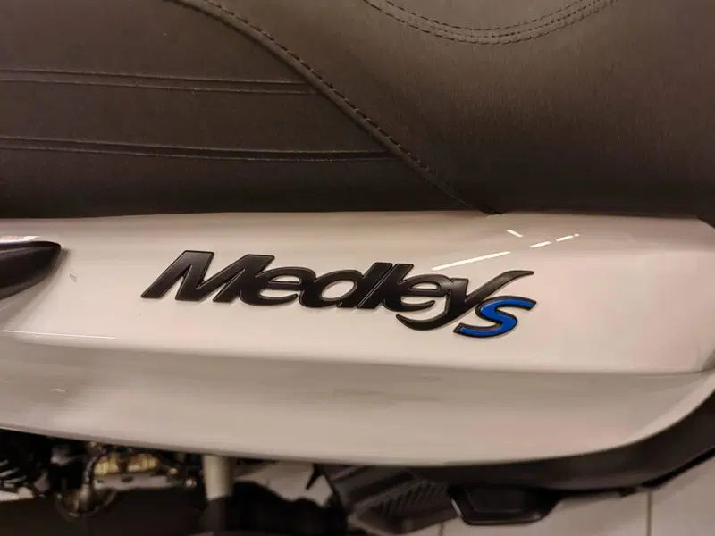 Piaggio Medley 200 S (2025 - 26) (10)