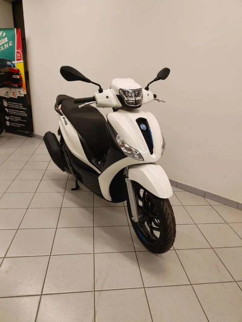 Piaggio Medley 125 S (2025 - 26) (5)