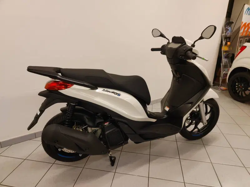 Piaggio Medley 125 S (2025 - 26) (12)